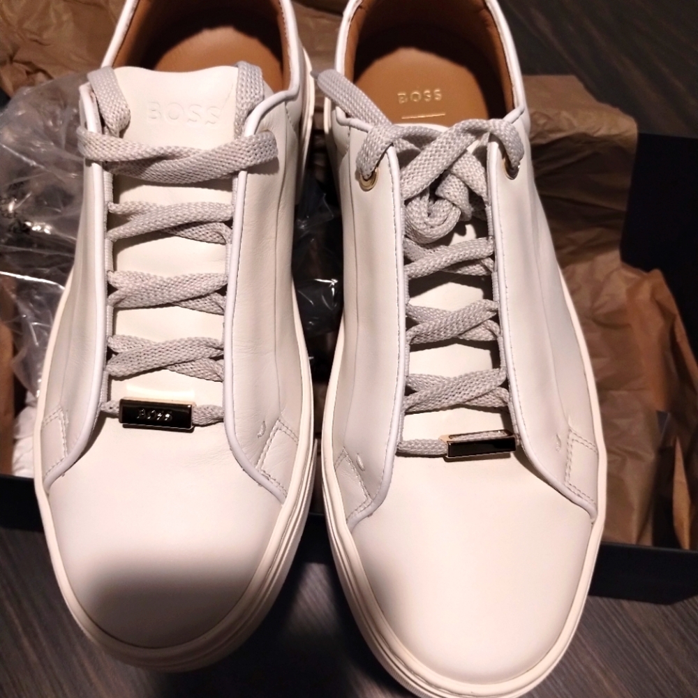 Boss shoes